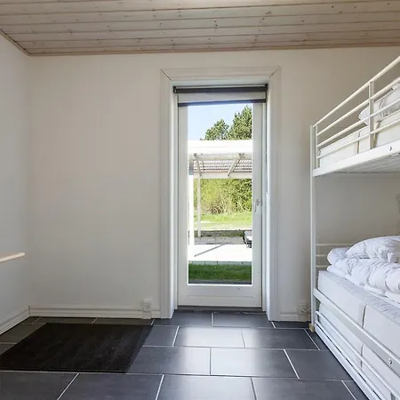 Three-bedroom Holiday In Hébergement de vacances *