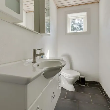 Three-bedroom Holiday In *